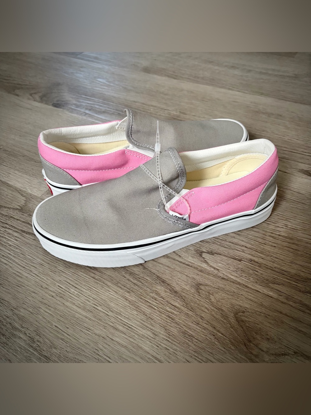 NEW Vans Classic Slip On Gray Pink Canvas Sneakers